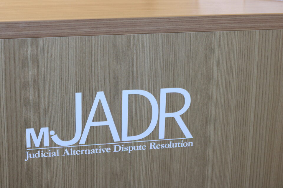 MI-JADR reception desk
